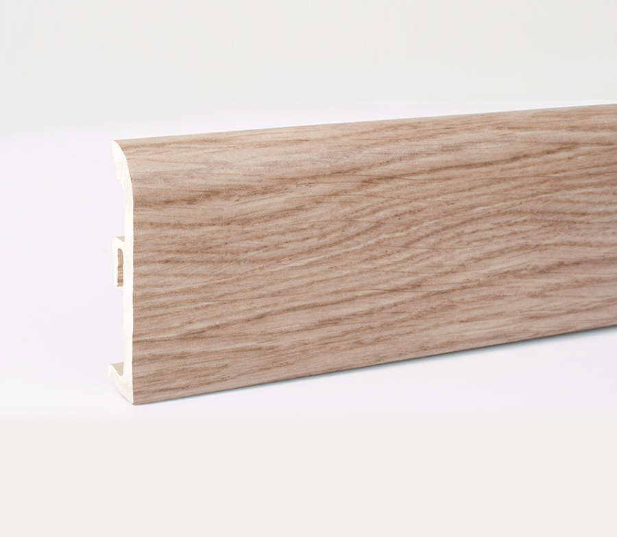Плинтус пластиковый Ultima 80 Noble Oak