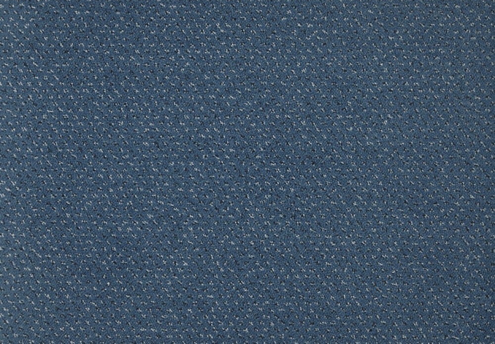 772